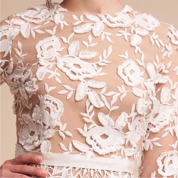 Monique Lhuillier Tiana dress womens size 2 white nude lace - Picture 2 of 8